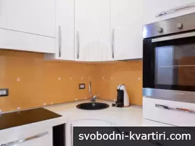 812 Двустаен апартамент Център