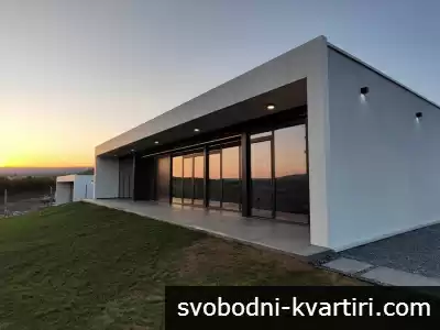 ПРОДАВА СЕ БЕЗ КОМИСИОНА къщa с РЗП 100 м²