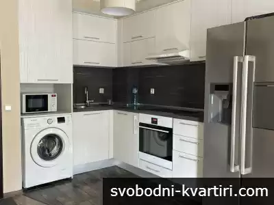 Зорница тристаен апартамент обзаведен #1782200316
