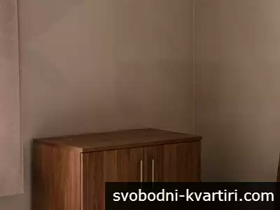 Дава се под наем етаж от къща в Изгрев!