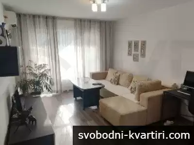 Дава се под наем тристаен апартамент в Колхозен Пазар!