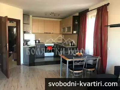 Уютен двустаен в Широк Център
