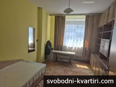 Двустаен апартамент под наем-център