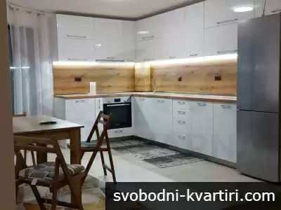 Дава се под наем двустаен апартамент в Бриз!