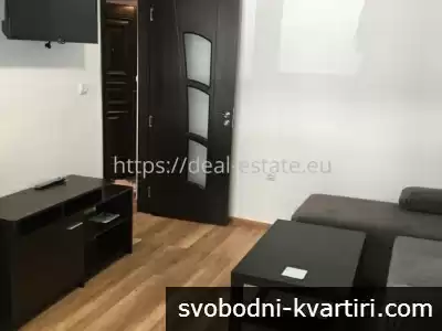 Тристаен апартамент под наем в Идеален център на гр. Благоевград.