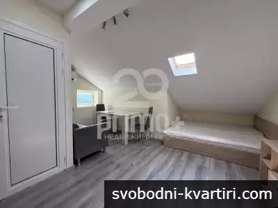 Таванска боксониера, панорамна гледка