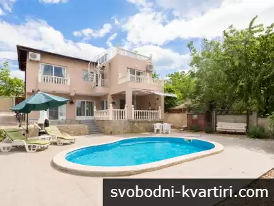 Villa Perla with Private Pool & Stunning Panoramic Views