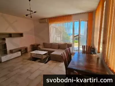 Дава се под наем двустаен апартамент  във Виница!