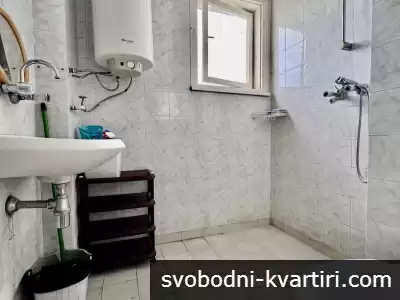 Център двустаен апартамент обзаведен #1744701111