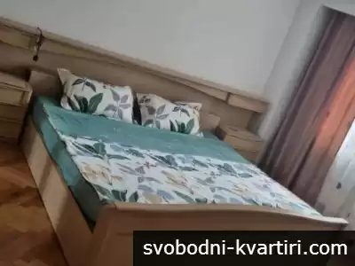 Тристаен апартамент в Христо Смирненски