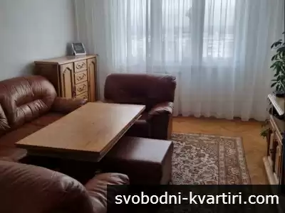 Тристаен апартамент под наем в жк. Младост 3
