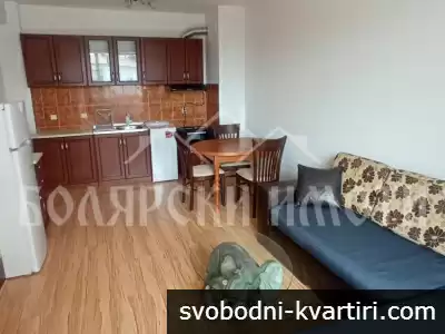Двустаен апартамент в началото на кв.Картала