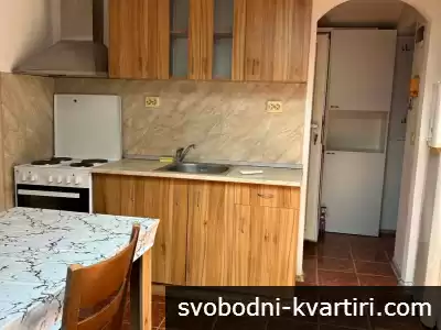 Даваме под наем едностаен апартамент в Кючук Париж