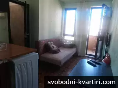 Даваме под наем едностаен апартамент в кв. Южен