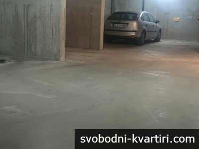 Давам под наем паркомясто в центъра на Пловдив