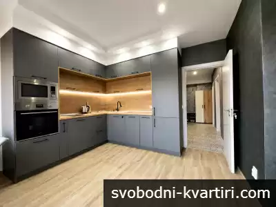 Тристаен апартамент под наем в широк център на гр. Благоевград