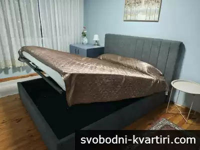 Давам под наем двустаен апартамент в центъра на гр;Пловдив
