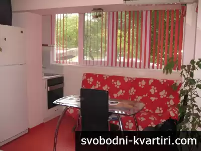 Гарсониера до метро в ж.к. Надежда под наем
