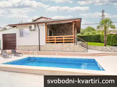 Villa Golden Shore with Private Pool in Kranevo