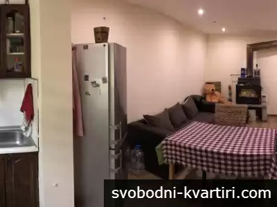 Тристаен апартамент ж.к Тракия Лаута