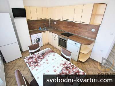Център тристаен апартамент обзаведен #1751290431