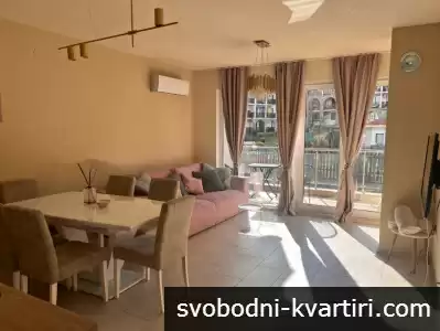 Тристаен апартамент в Ж.к. Симеоново