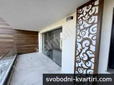 Тристаен апартамент ново строителство с гараж