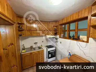 Тристаен апартамент под наем