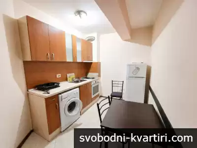 Тристаен апартамент под наем в ниската част на кв. Освобождение, гр. Благоевград Тристаен апартамент под наем в ниската част на кв. Освобождение, гр. Благоевград