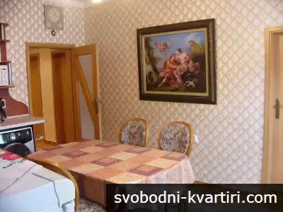 200 от Общината