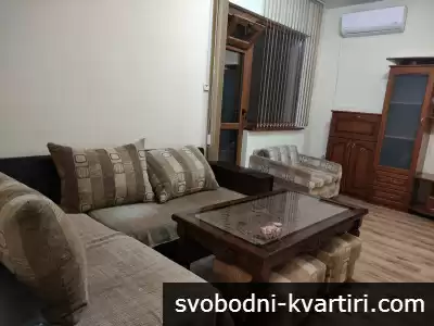 Дава се под наем двустаен апартамент в Кючук Париж