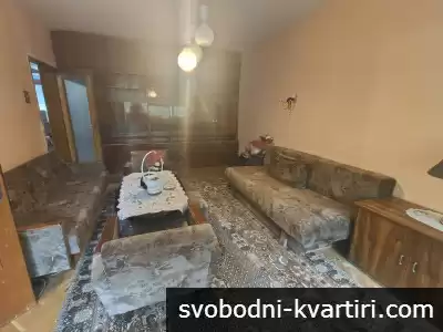 Даваме под наем 4-стаен апартамент в Каменица 1
