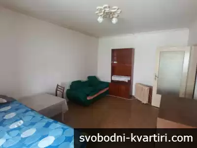 Даваме под наем тристаен апартамент в кв. Кючук Париж