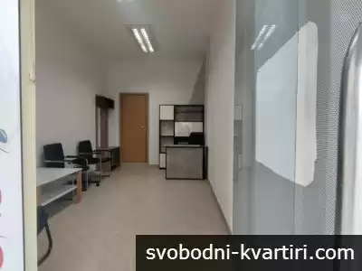 Давам под наем търговско помещение в кв.Кючук Париж