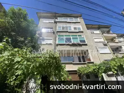 Просторен апартамент с гараж в гр.Горна Оряховица