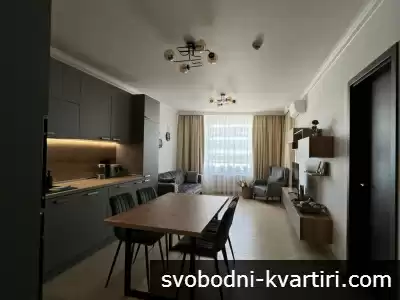 Двустаен апартамент в ж.к Славейков