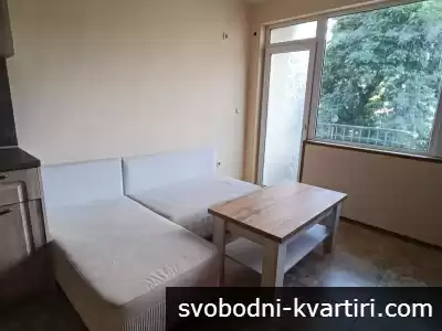 Даваме под наем тристаен апартамент в Кючук Париж