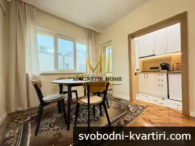 Чисто нов тристаен апартамент с гледка към площад ”Кирил и Методий” в СУПЕР ЦЕНТЪР