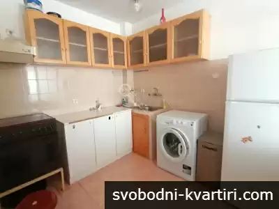 Двустаен апартамент под наем в Слънчев дом