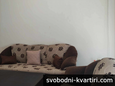 Давам под наем тристаен напълно обзаведен апартамент в КичукПариж до ПОЩАТА ,ЛИДАЛ И КАУФЛАНД И 1РПУ.Жилището е след осн