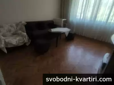 Дава се под наем двустаен апартамент в центъра на Пловдив