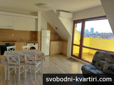 Двустаен апартамент под наем в центъра на София