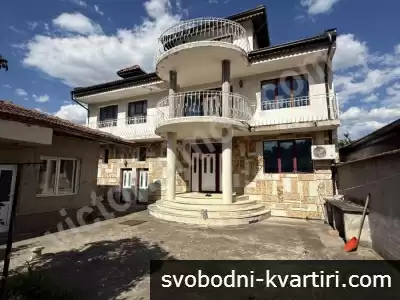 Луксозен имот в Лясковец