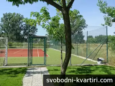 Tенис Корт под наем за сезон 2026 г. - може да се работи целогодишно