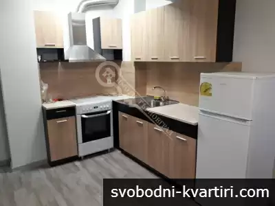 Двустаен апартамент в близост до училище Бачо Киро