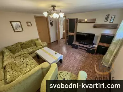 Център тристаен апартамент обзаведен #1747059791