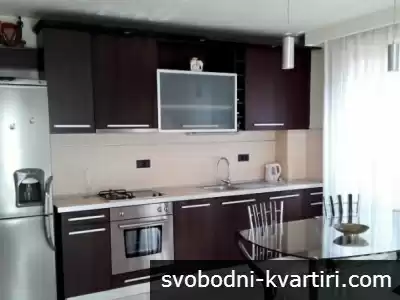 Нов двустаен апартамент под наем в ж.к. Надежда до метро