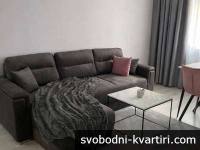 Двустаен, под наем, Лагера Двустаен, под наем, Лагера
