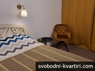 Тристаен апартамент под наем в Каменица 1