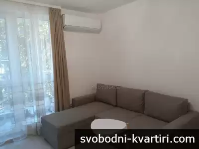 Отличен двустаен обзаведен,  два климатика - Център,  Операта